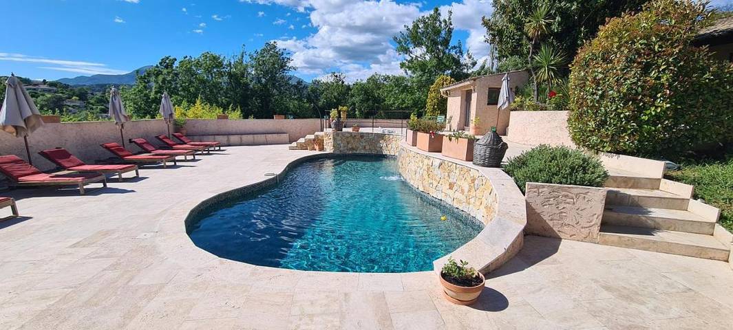 Chambre d’hôte pour 2 personnes, avec jardin et piscine à Saint-Paul-de-Vence - 2