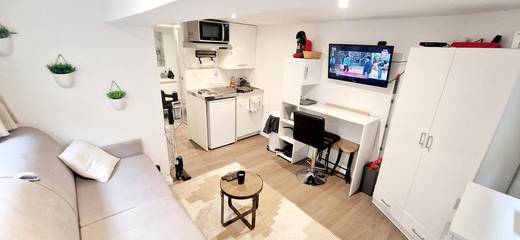 Gîte pour 2 personnes, avec terrasse à Cournon-d'Auvergne