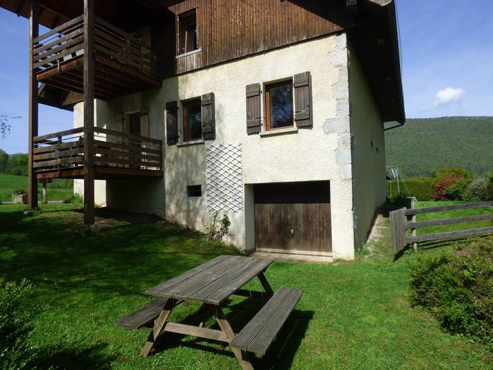 Gîte pour 4 personnes, avec jardin et terrasse dans Bauges - 2