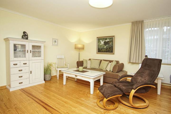 Bungalow für 4 Personen, mit Terrasse in Baabe - 3