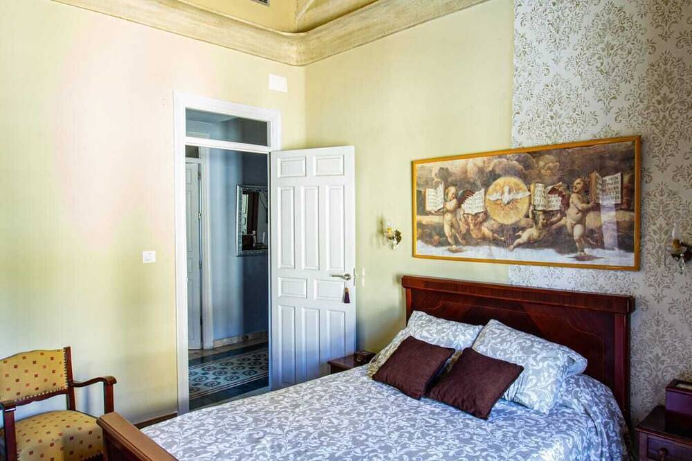 Villa Castro in Genil, Granada
