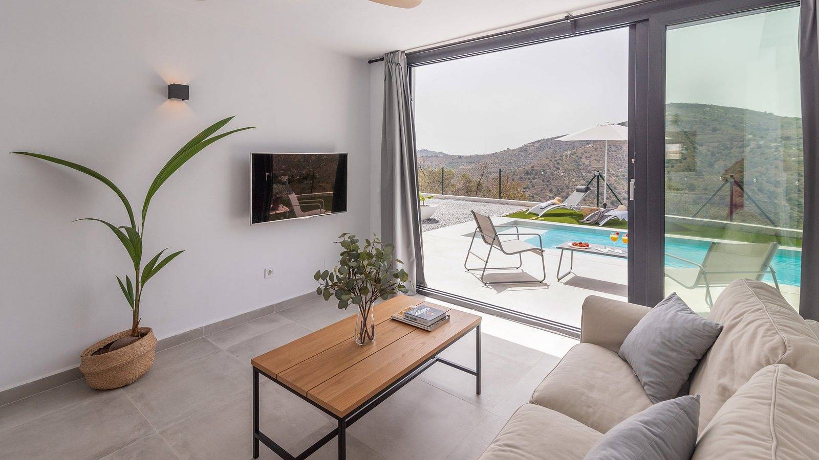 Doña Cabin Torrox by Ruralidays in Torrox, Costa del Sol