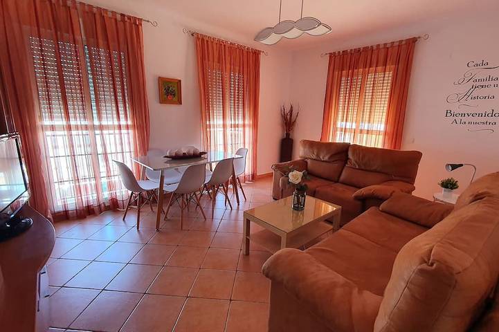 Ferienhaus für 8 Personen, mit Balkon
