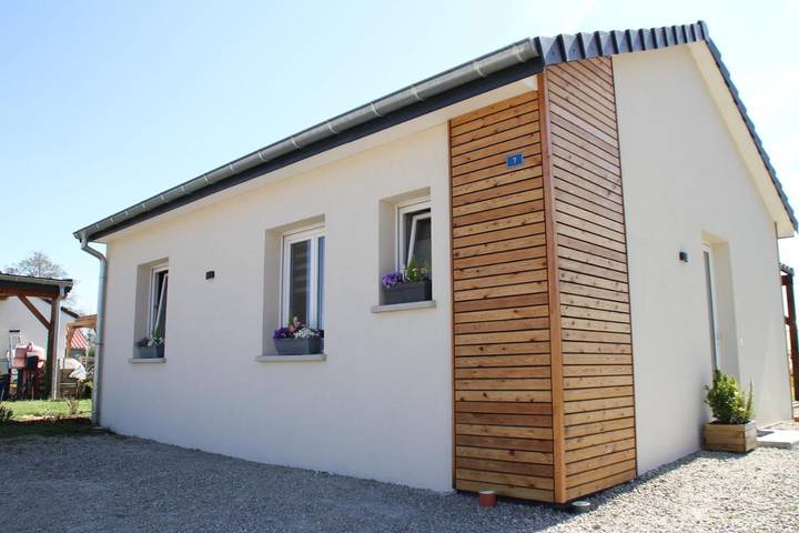 Location de vacances pour 4 personnes, avec vue sur le lac et jardin dans Kerprich-aux-Bois - 3