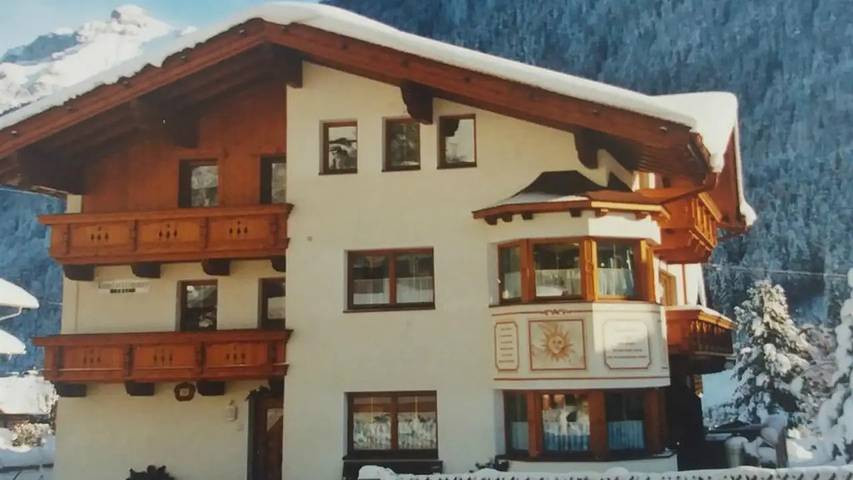 Ferienwohnung für 7 Personen, mit Balkon im Stubaital