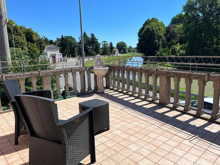 Vakantieappartement voor 4 personen, met Terras en Uitzicht in Mira