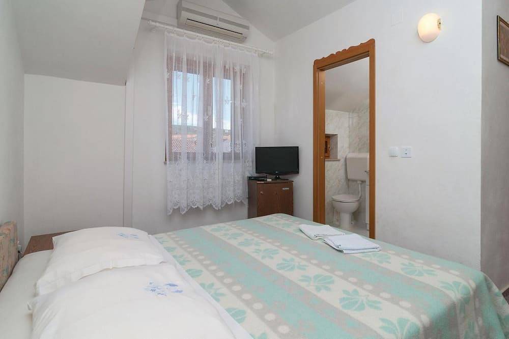 Apartamento entero, Bonito apartamento en Supetar con vistas al mar. in Supetar, Brac