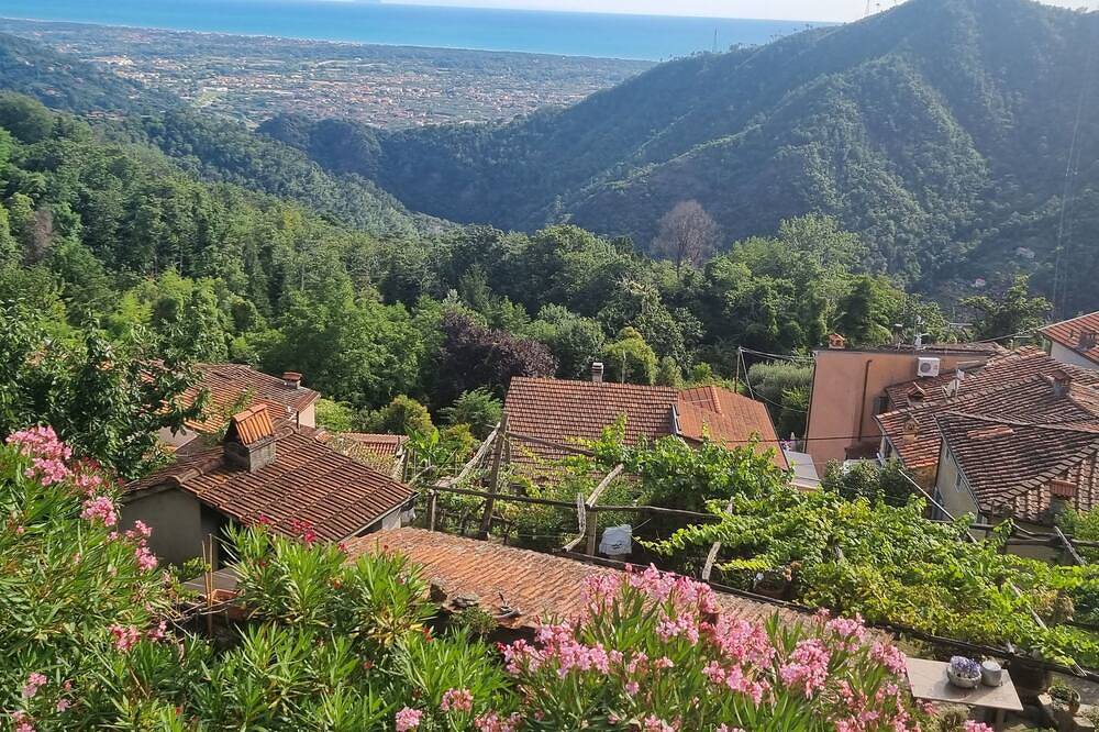 Tuscany Versilia vacation home in Seravezza, Italienische Riviera