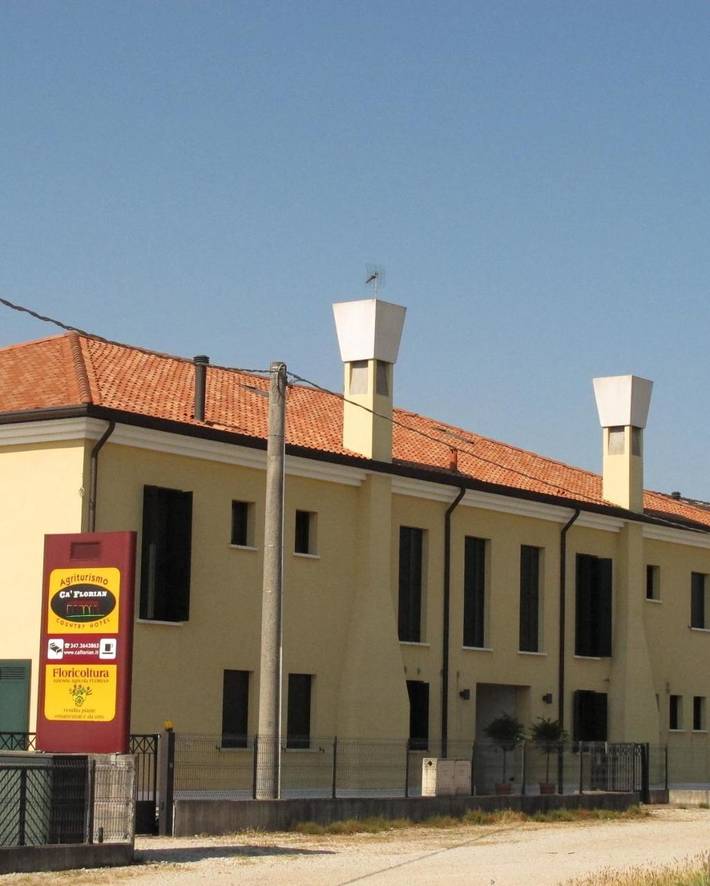 Location de vacances pour 3 personnes, avec jardin et terrasse, animaux acceptés à Zero Branco - 3