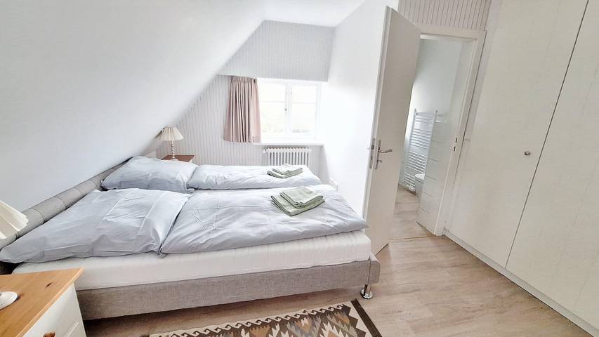 Ganze Ferienwohnung, Landhaus Rosenhof Wohnung 4 in Wyk auf Föhr (Stadt), Wyk auf Föhr