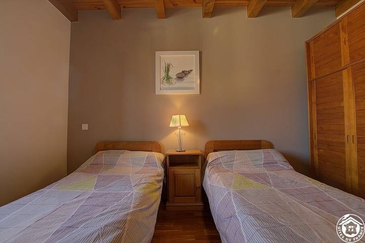 Location de vacances pour 6 personnes, avec balcon et jardin dans Station de Menthières - 3