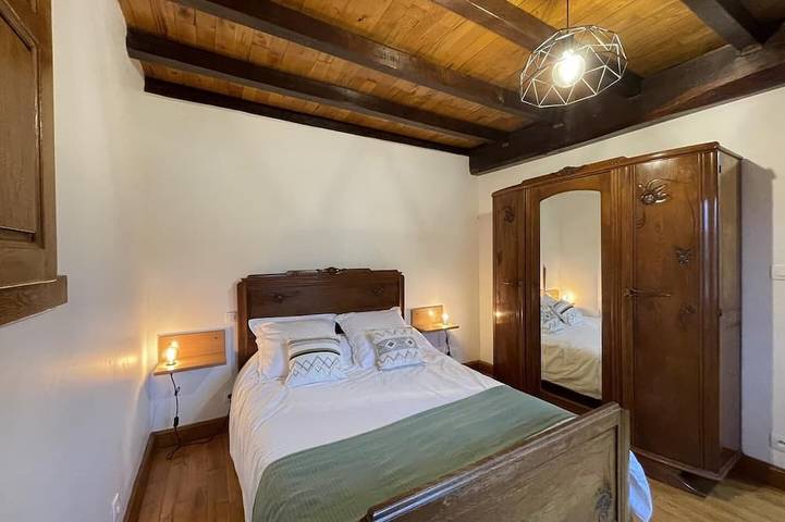 Location de vacances pour 8 personnes, avec jardin à Osserain-Rivareyte - 4