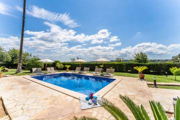 Ferienhaus in Costitx, Mallorca Inselmitte für 12 