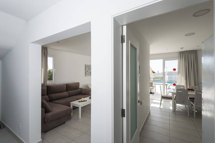 Location de vacances pour 6 personnes, avec terrasse à Cala en Bosc - 4