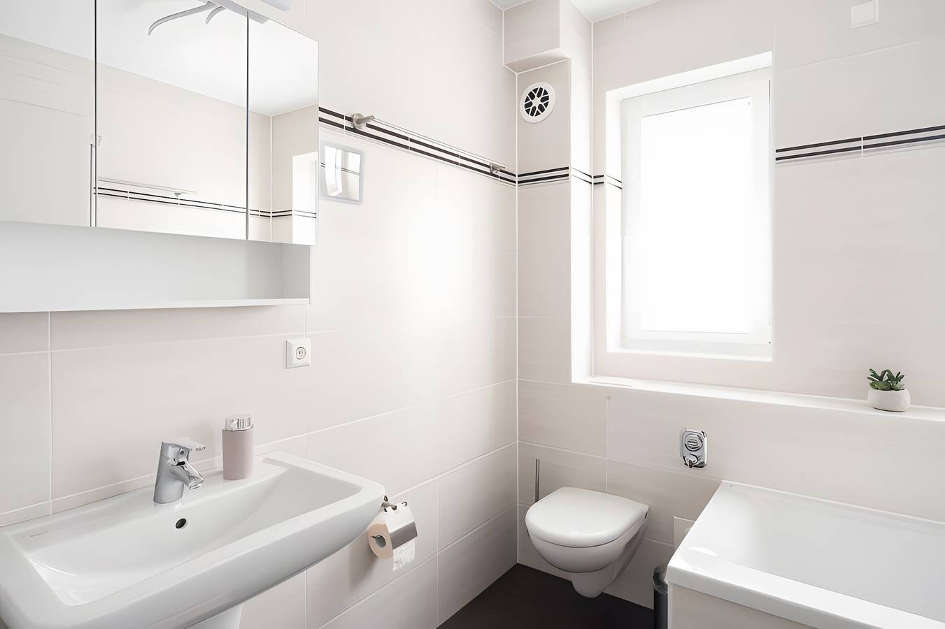 Ganze Wohnung, Appartement 1, eg, 85 qm, 2 schlafräume, für max. 4 personen in Potsdam und Umgebung, Mittelmark