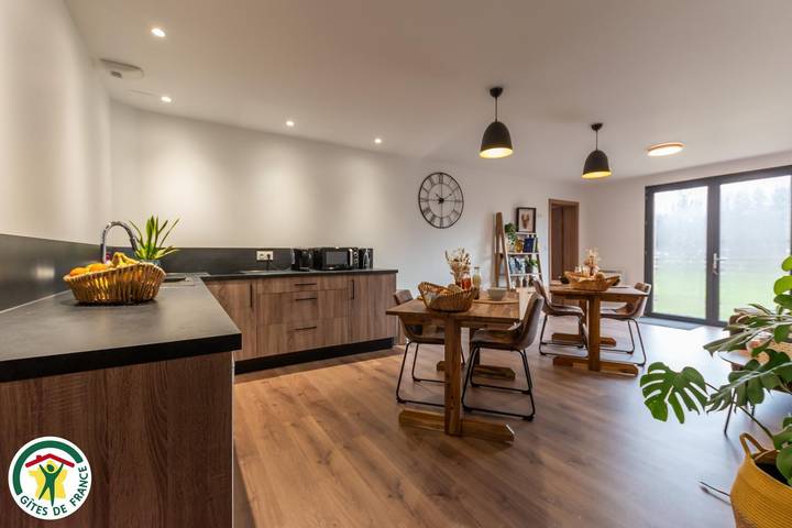 Cottage pour 2 personnes, avec jardin dans Heiltz-le-Maurupt