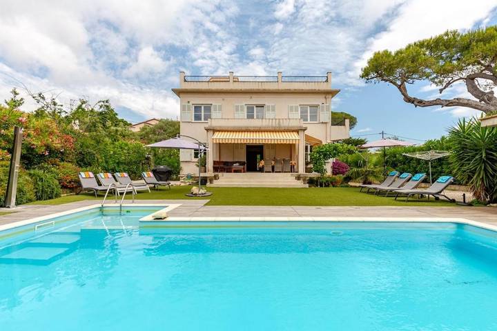 Maison d’hôte pour 11 personnes à Antibes