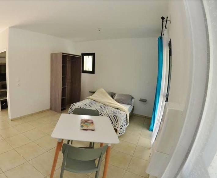 Gîte pour 2 personnes dans Les Lianes