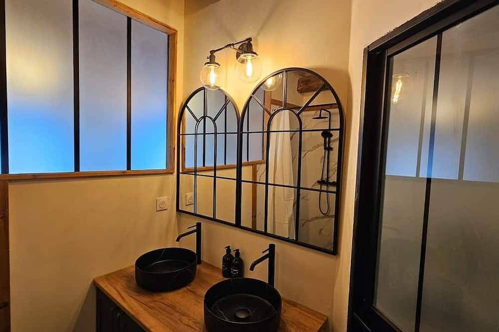 Ganze Wohnung, Très joli appartement pied col Izoard in Arvieux, Queyras