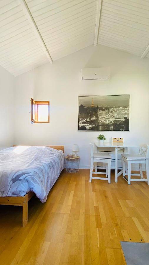 Gîte pour 2 personnes, avec jacuzzi et jardin à Pignans - 3