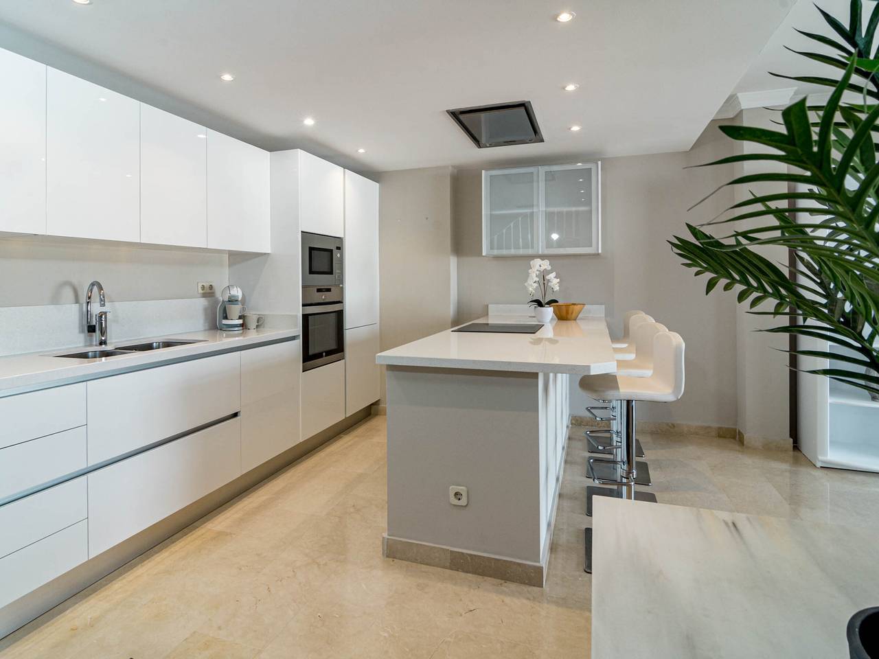 Maison à Marbella pour 7 pers. avec piscine, proche plage et Puerto Banus in Nueva Andalucia Golf Valley, Marbella
