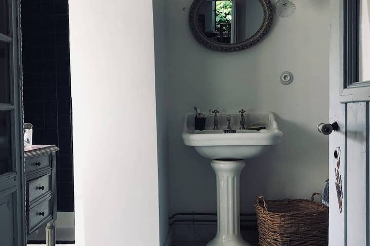 Authentique house, ocean first line, private access to the beach in Guéthary, Bayonne und Umgebung