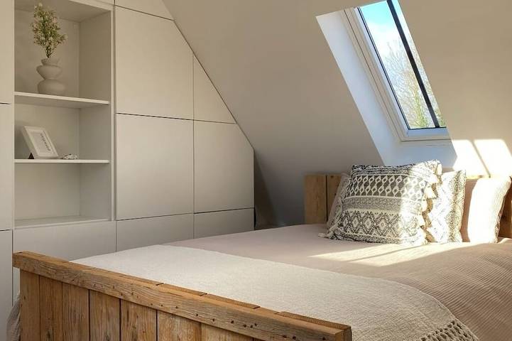 Cosy romantic little house between Ghent Antwerp Brugge and Brussels in Lokeren, Ostflandern