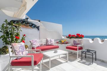 Apartamento De Vacaciones para 8 Personas en Playa de la Venus, Marbella, Foto 2