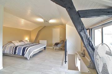 Gîte pour 4 personnes, avec terrasse ainsi que piscine et jardin dans les Hautes-Pyrénées