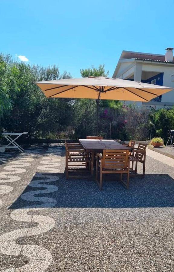 Location de vacances pour 6 personnes, avec jardin et vue dans Castellaneta Marina - 3
