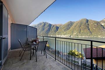 Gîte pour 4 personnes, avec vue sur le lac et balcon dans Nesso