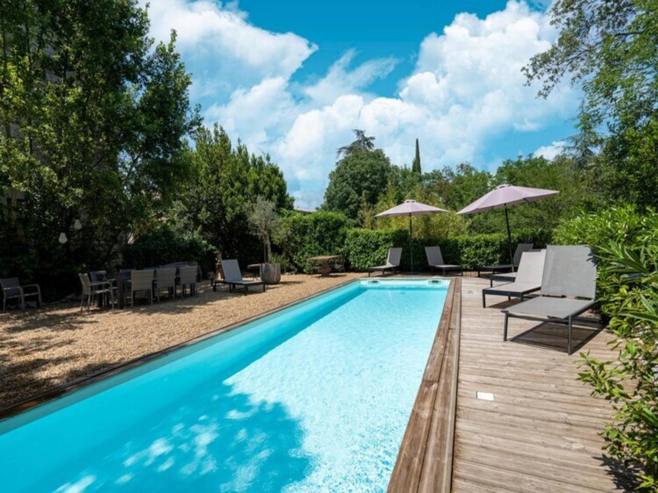 Beautiful former farmhouse with swimming pool in Labeaume, Ardèche