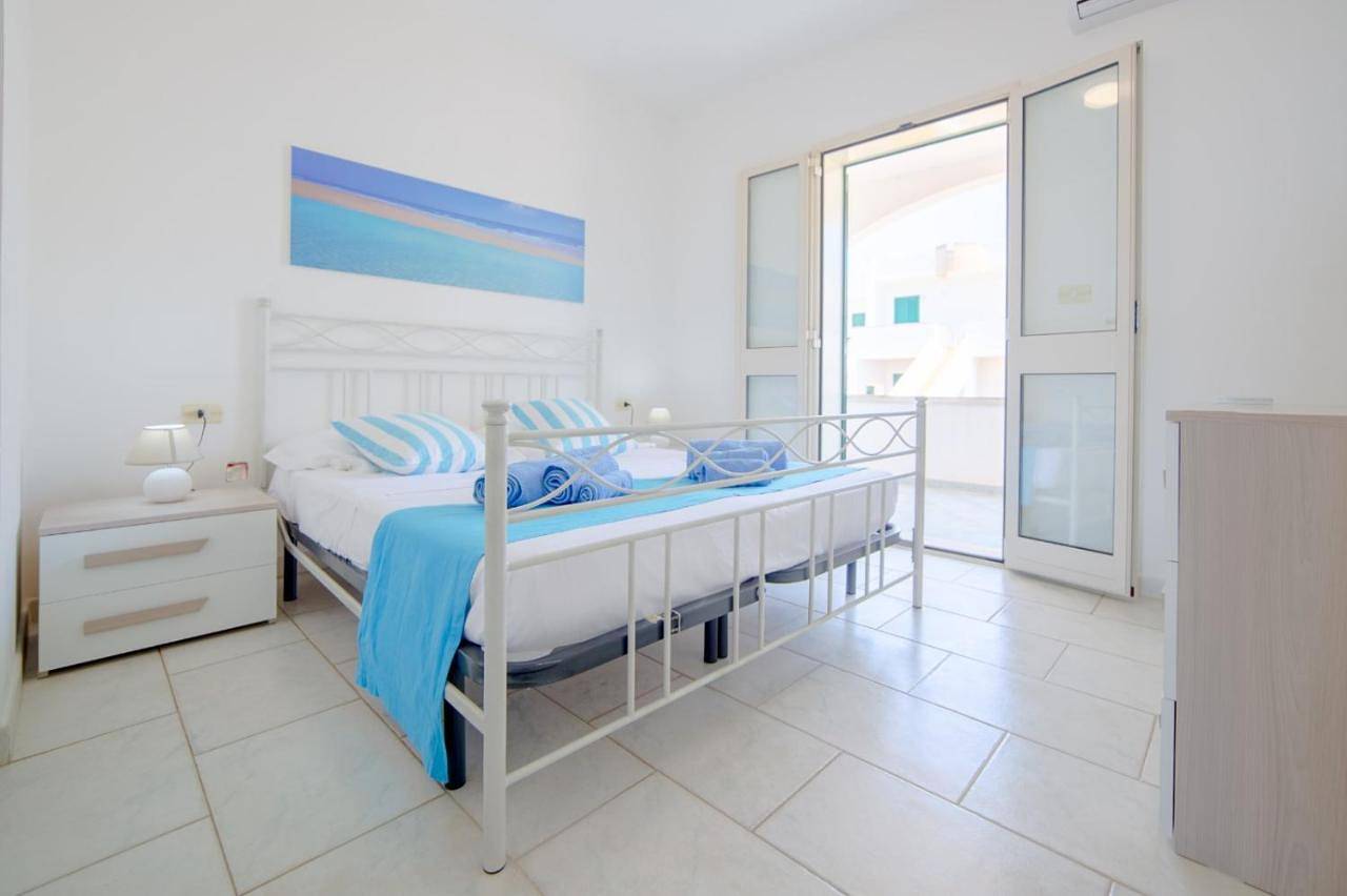 Apartment with Terrace in Marina di Pescoluse, Torre Vado