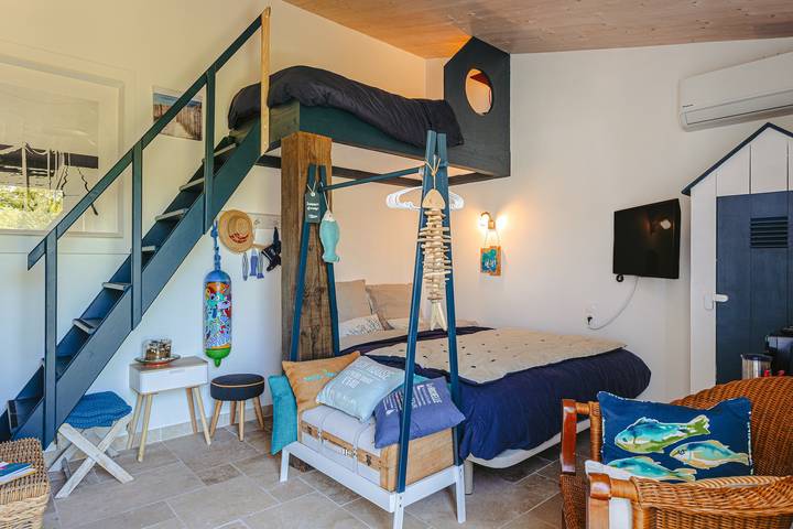 Chambre d’hôte pour 3 personnes, avec jardin sur l' Île de Ré - 3