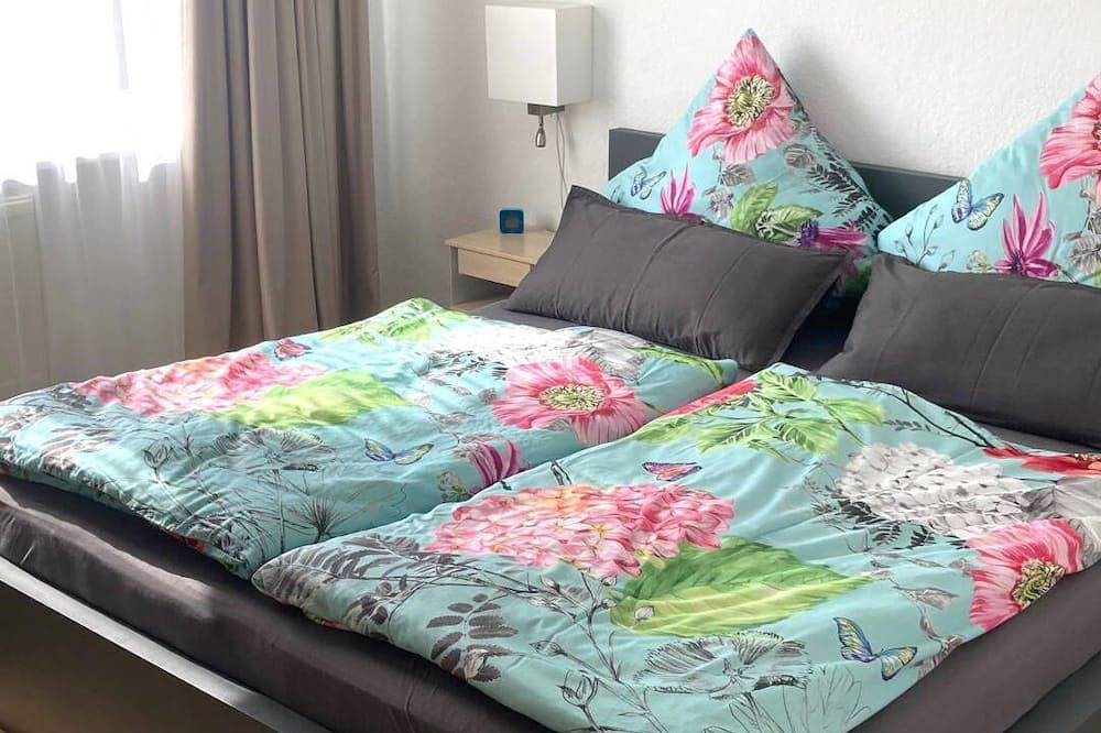 Ganze Wohnung, Wohnung Weißenfelser Straße, 71m², 2 Schlafzimmer, mit allem drum und dran in Merseburg, Saale-Unstrut
