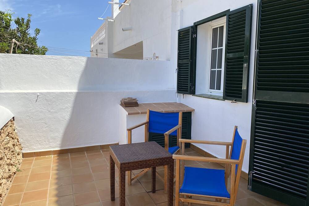 Entire apartment, Ground floor facing the sea in Fornells in Fornells, Es Mercadal