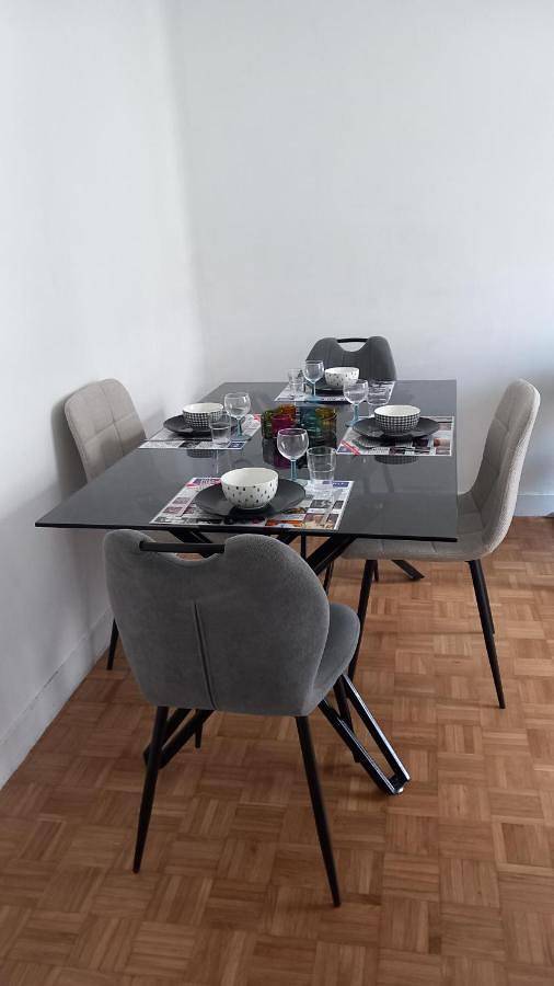 Location de vacances pour 4 personnes, avec jardin à Champs-sur-Marne - 3