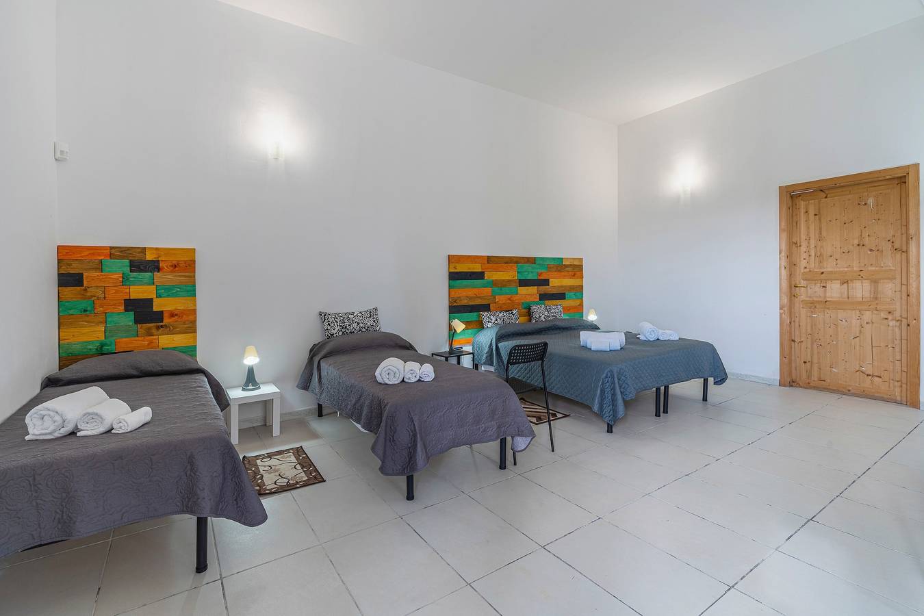 Hel studio-lejlighed, Studio 'Basilico - Fiumara Val Di Noto' with Mountain View, Wi-Fi and Air Conditioning in Noto, Noto Området