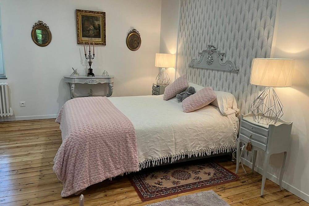 Gîte de charme avec jardin paisible à Souvigny in Souvigny, Allier