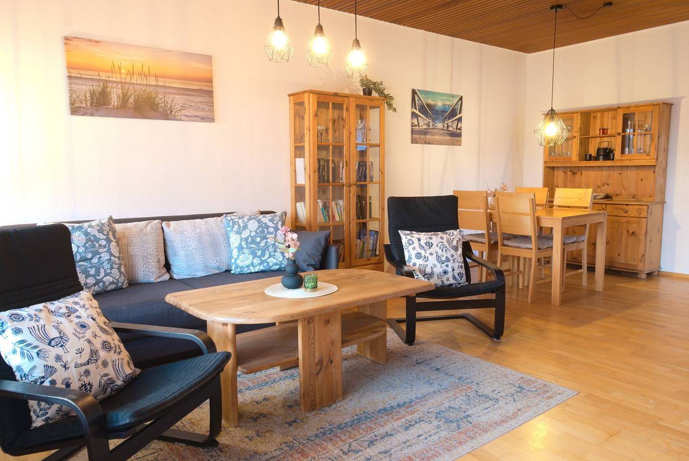 Apartamento entero, Gemütliche Parterre-Ferienwohnung mit Terrasse in direkter Strandnähe in Strand Norddeich, Norddeich