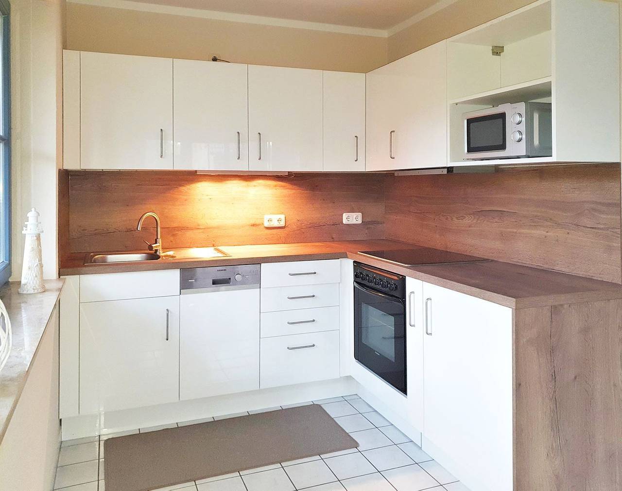 Ganze Wohnung, Ferienwohnung für 2P + K in ruhiger Lage, Parkplatz, Wlan, Terrasse, Strandkorb in Prerow, Fischland - Darß - Zingst