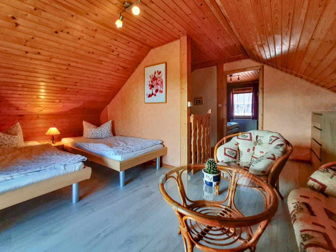 Gemütliches Holzstammhaus mit Garten im Harz in Dankerode, Harzgerode