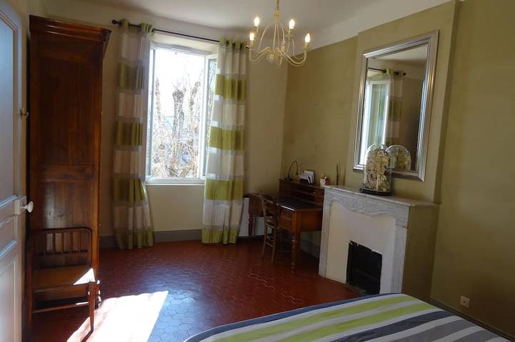 Location de vacances pour 10 personnes, avec jardin à Saint-Zacharie - 4