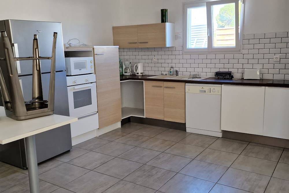 Cette Villa, Située à Saint-privat-des-vieux, est Idéale Pour 10 Personnes in Saint-Privat-des-Vieux, Cévennes