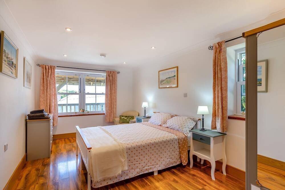 5 Bed in St. Levan (oc-c32547) in Porthcurno, Cornwall