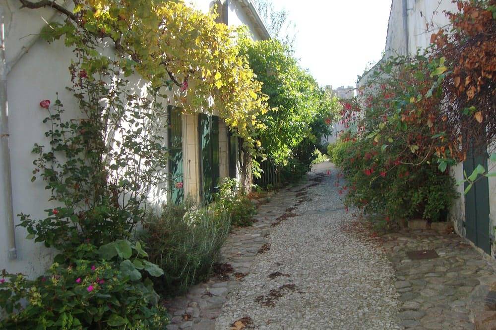 Casa familiar Ile de Ré cerca del puerto de San Martín de 2 a 9 personas in Saint-Martin-de-Ré, Isla de Ré