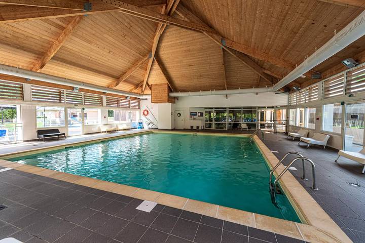 Mobil home pour 4 personnes, avec terrasse, animaux acceptés à Saumur - 3