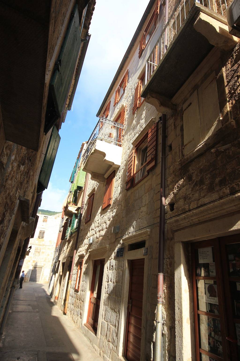 Entire apartment, Studio flat near beach Komiža, Vis As-3035-a in Komiza, Split-Dalmatia