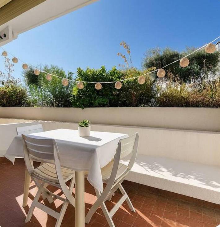 Gîte pour 3 personnes, avec jardin et piscine ainsi que vue et bassin pour enfant dans Flamingo Casino Le Grau Du Roi - 4