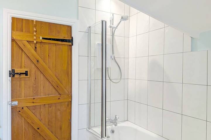 Vane Cottage - Lewes  -  a country house that sleeps 4 guests  in 2 bedrooms in Ringmer, East Sussex